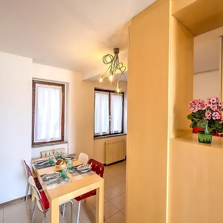 Sweet Escape Center - Happy Apartment Stresa